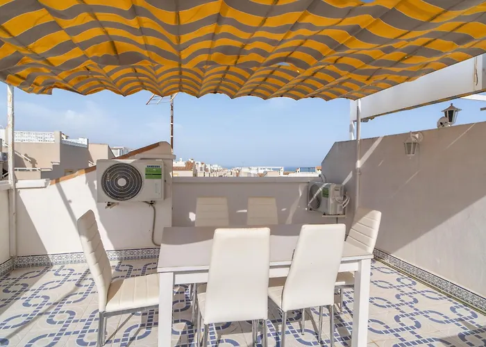 Vista La Mata Ii شقة